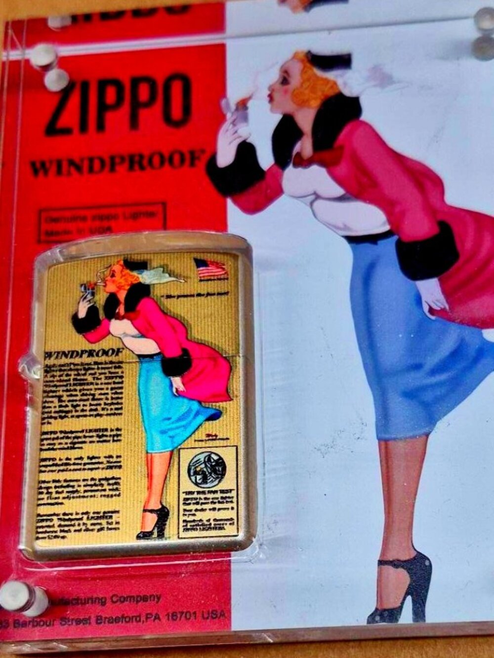 Rare Windy Pool Girl Zippo In Plexi Display
